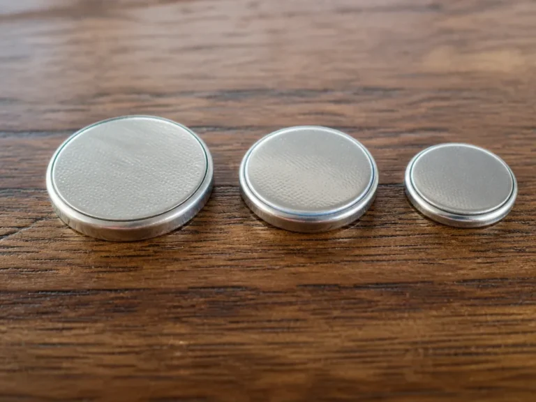 CR2050 vs CR2032 vs CR2025 Comparison